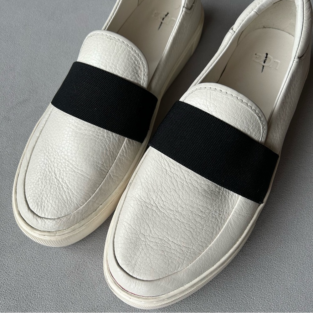 Ugg ~ Chayze Slip On Sneaker ~ Women’s Size 8.5